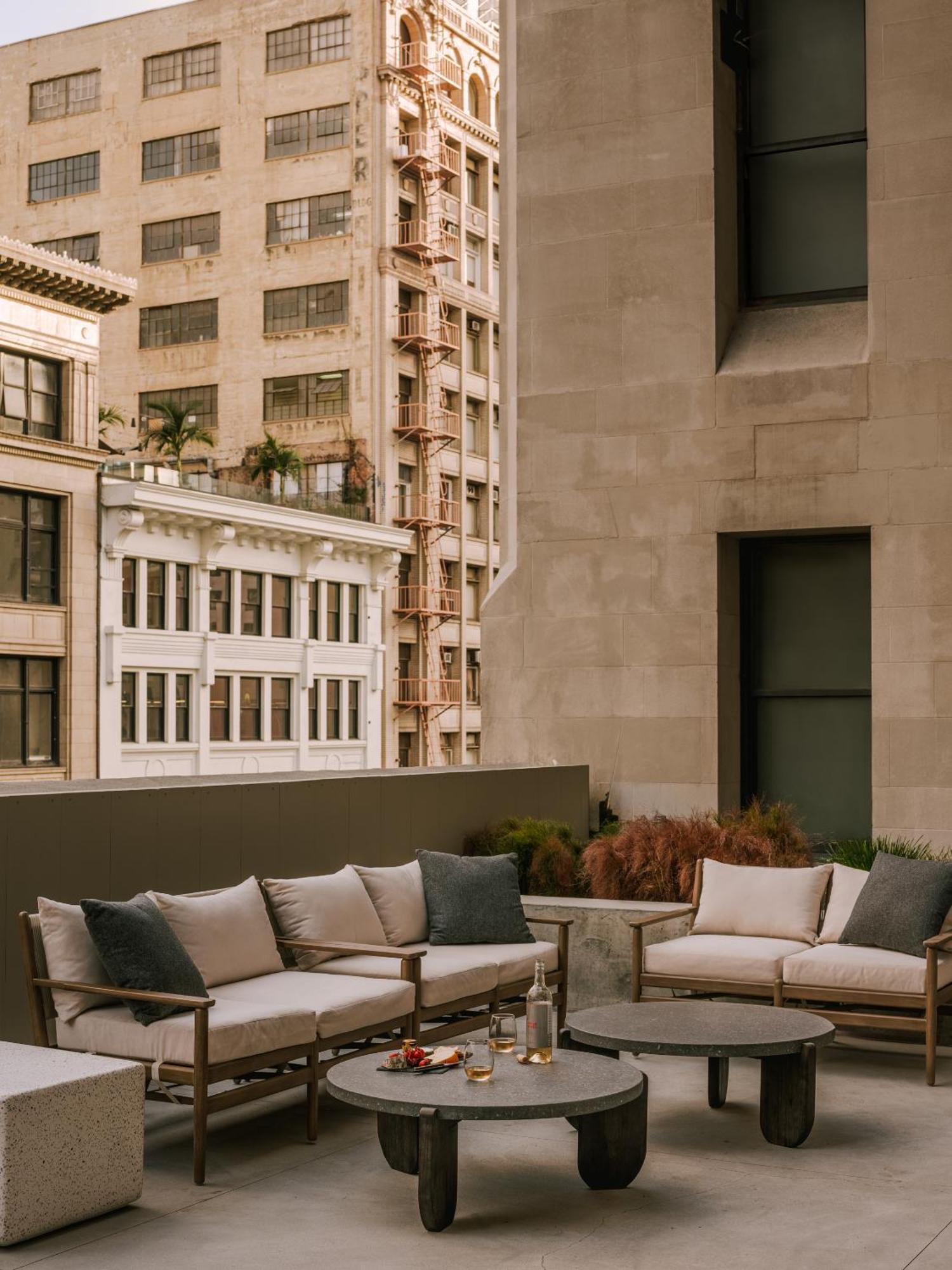 Sonder By Marriott Bonvoy The Winfield Apartments Downtown La Лос Анджелис Екстериор снимка